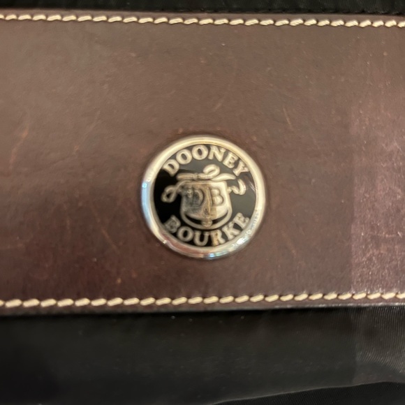 COPY - Dooley & Burke black, nylon with leather handles. - Picture 2 of 10